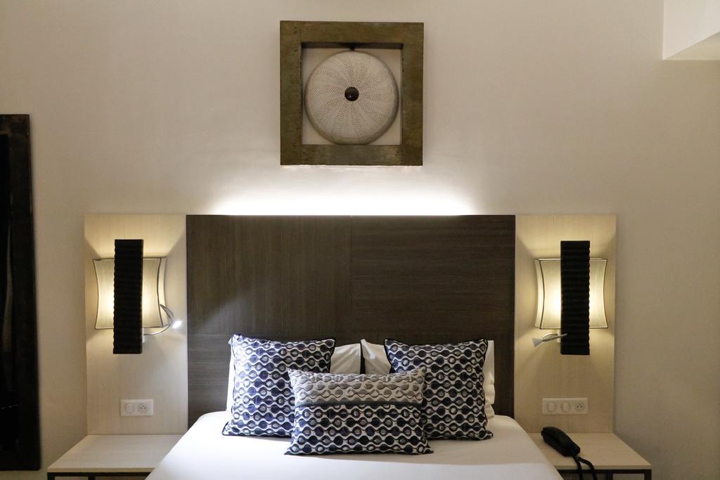 Onomo Hotel โลเม ภายนอก รูปภาพ