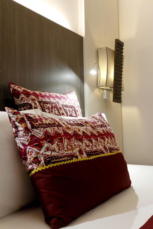 Onomo Hotel โลเม ภายนอก รูปภาพ